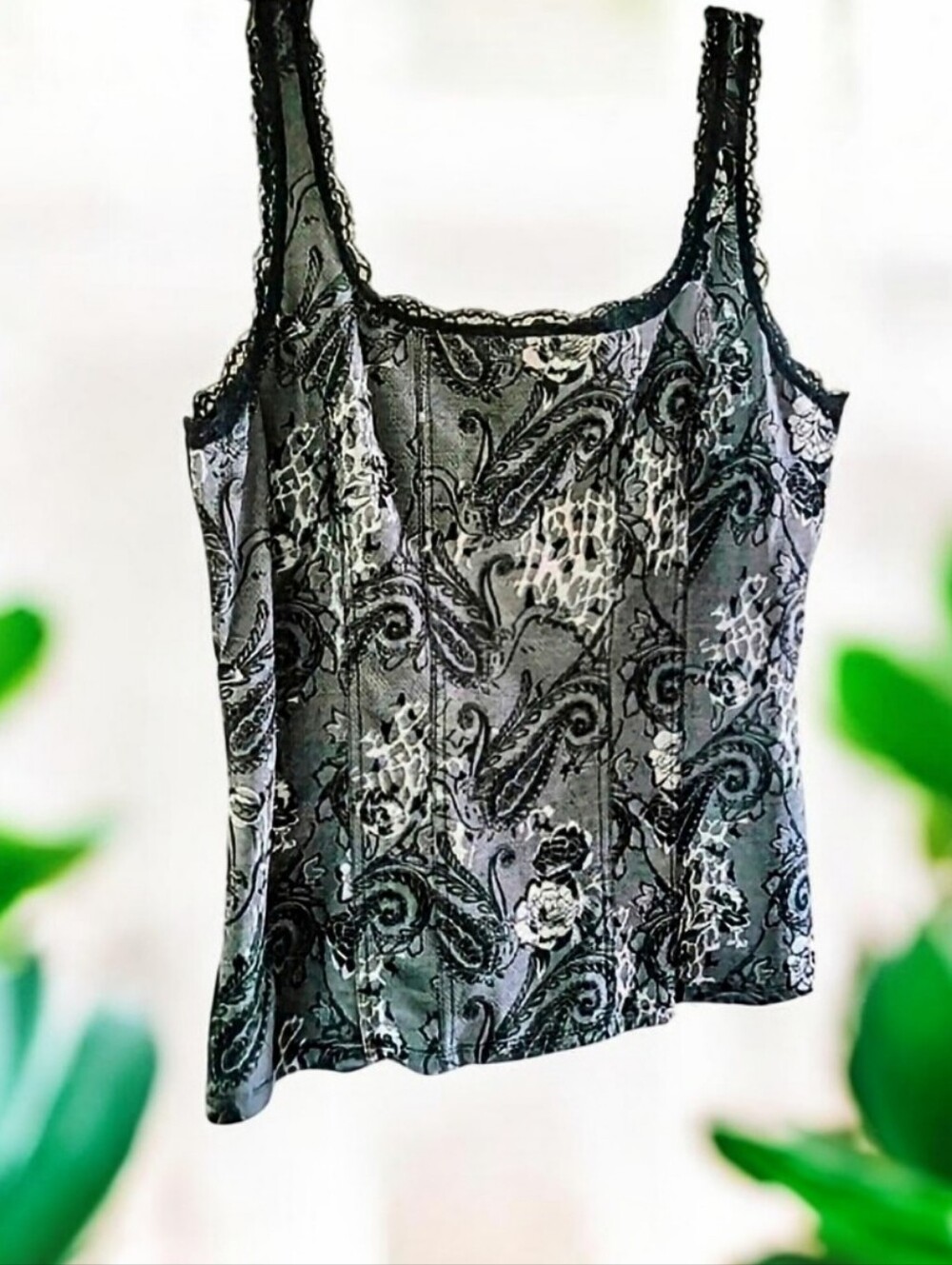 WHBM Lace Trim Faux Boning Fitted Paisley Rose Print Silver Gray Black Tank Sz L